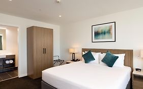Oaks Auckland Hotel